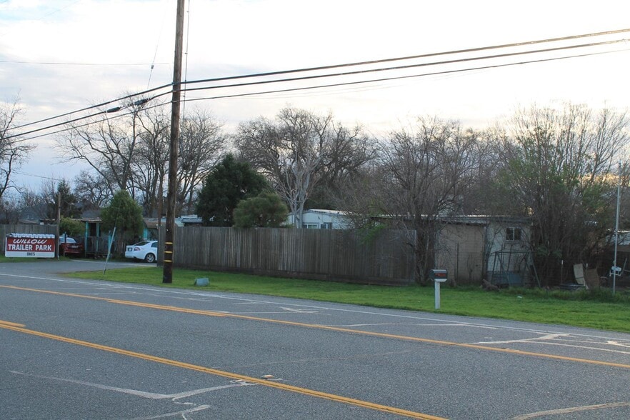 More Photos Of 8165-8169 State Highway 99E, Los Molinos Manufactured Housing Mobile Home Park For Sale