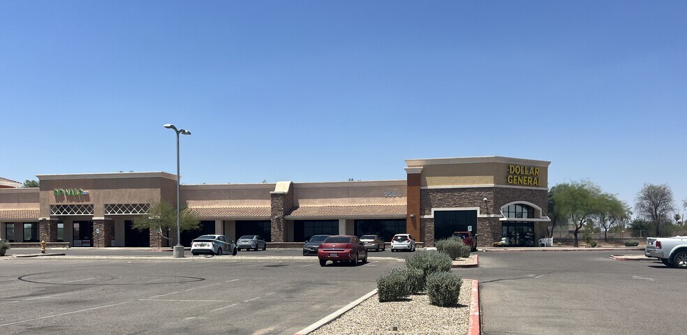 More Photos Of 958 E Rodeo Rd, Casa Grande Storefront For Sale