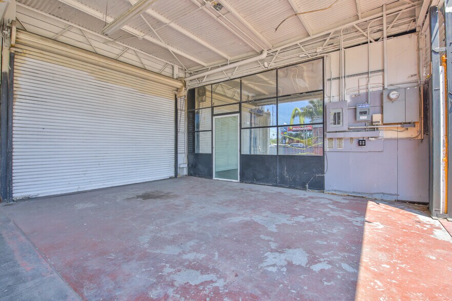 More Photos Of 3500 Gage Ave, Bell Auto Dealership For Sale