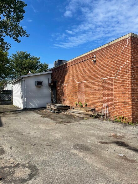 More Photos Of 2516 Neptune Ave, Brooklyn Medical For Lease