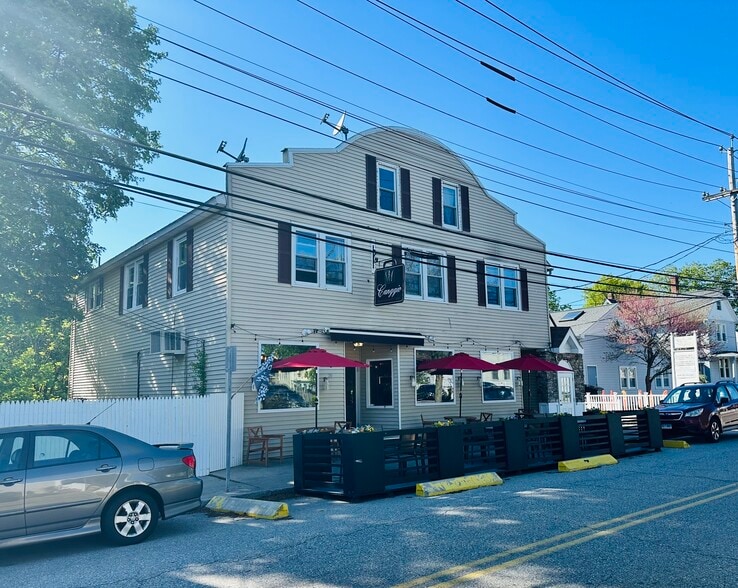 Primary Photo Of 20-22 Lafayette St, Norwich Storefront Retail Residential For Sale