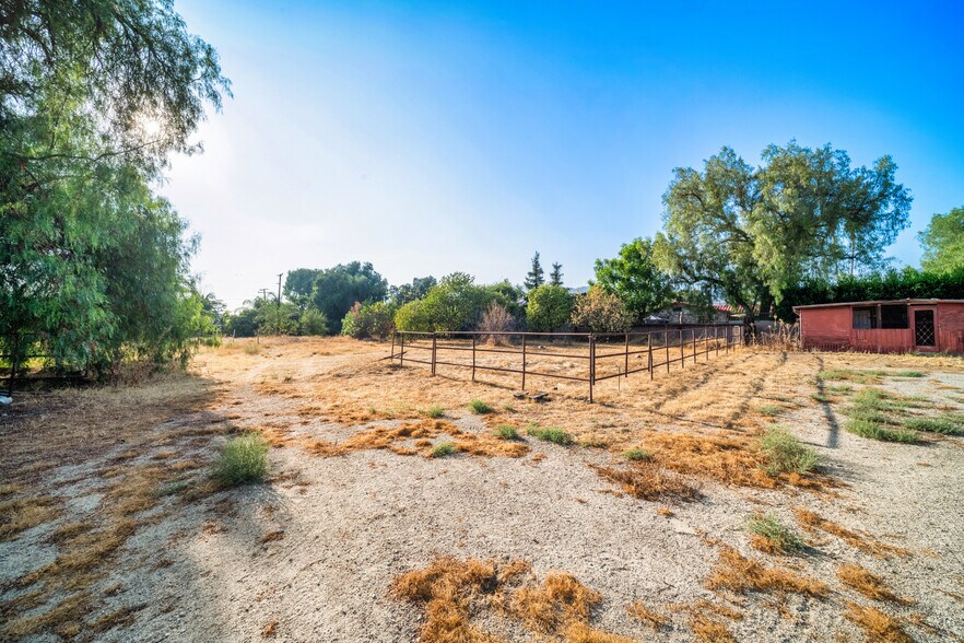 More Photos Of 1449 E Bennett Ave, Glendora Land For Sale