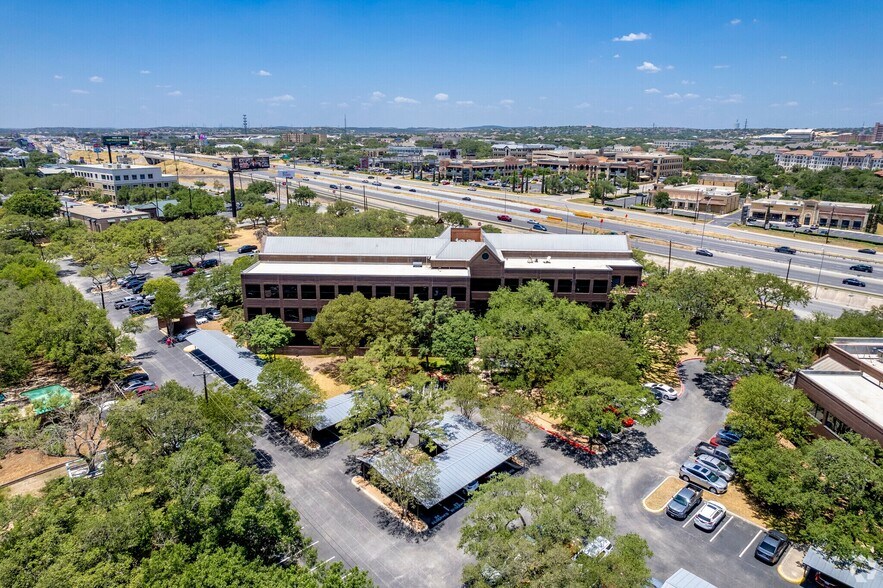 More Photos Of 500 N Loop 1604 E, San Antonio Office For Lease