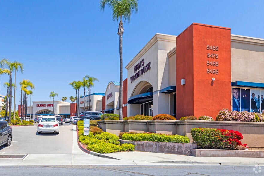 More Photos Of 5465-5495 Grossmont Center Dr, La Mesa Unknown For Lease