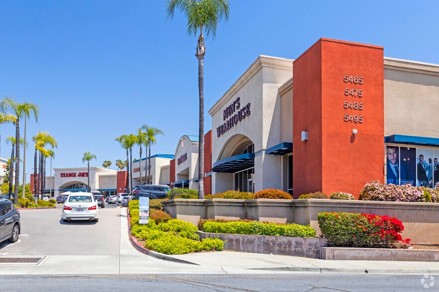 More Photos Of 5465-5495 Grossmont Center Dr, La Mesa Unknown For Lease