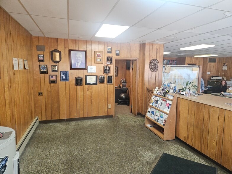 More Photos Of 173 Water St, Bridgeton Warehouse For Sale