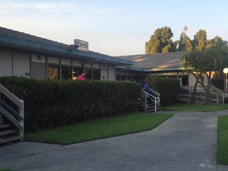 More Photos Of 300 Pendleton Way, Oakland Office For Sale