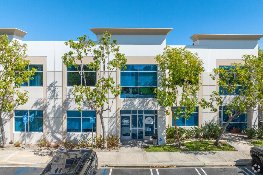 More Photos Of 26170 Enterprise Way, Lake Forest Light Manufacturing For Lease