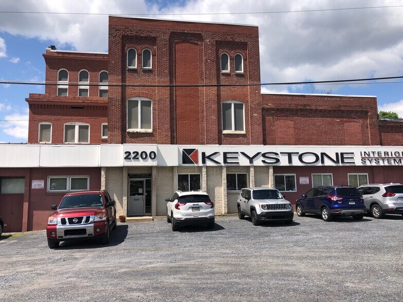 More Photos Of 2200 N 11th St, Reading Flex For Sale