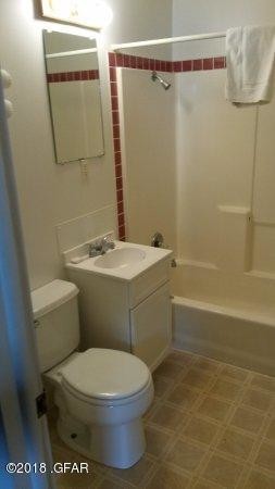 More Photos Of 1521 1st Ave NW, Great Falls Hotel For Sale