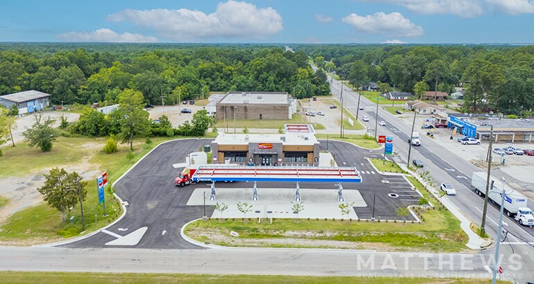 More Photos Of 4303 S Court St, Montgomery Convenience Store For Sale