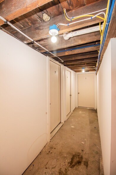 More Photos Of 56 Cohasset St, Worcester Multifamily For Sale