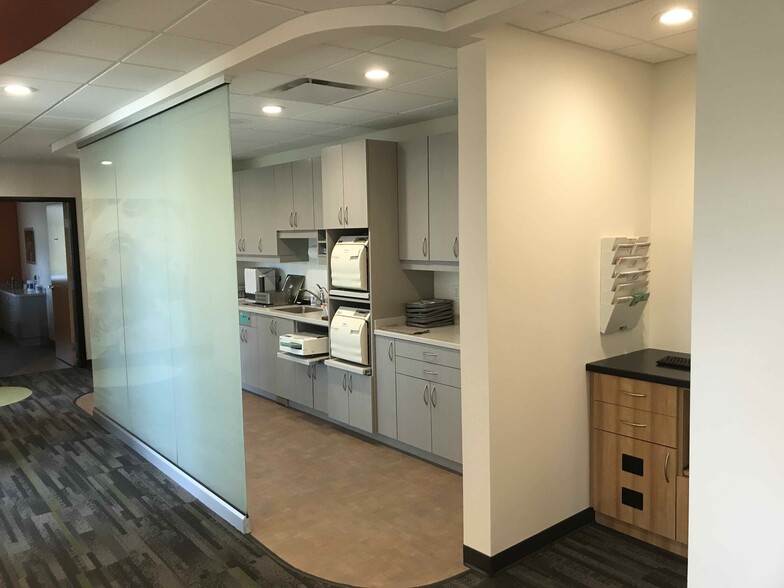 More Photos Of 840 Bear Paw Ave, Rice Lake Medical For Sale