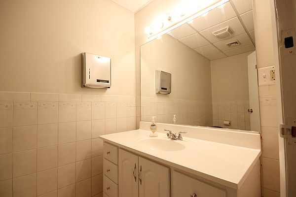 More Photos Of 66 Hudson St, Hoboken Office For Sale