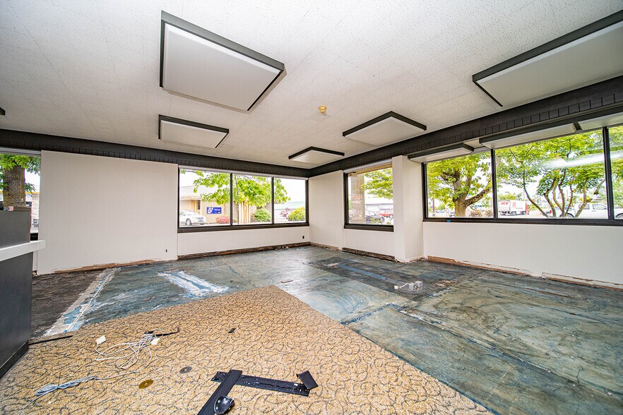 More Photos Of 245 N Main St, Mount Angel Bank For Lease