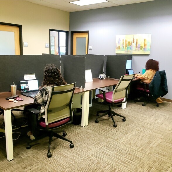 More Photos Of 2 University Plz, Hackensack Coworking Space