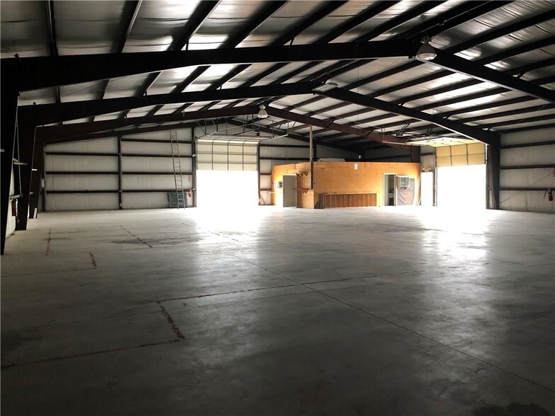 More Photos Of 2260 W Centerton Blvd, Centerton Unknown For Lease