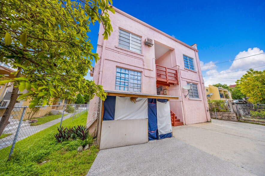 More Photos Of 1520 NW 1st St, Miami Apartments For Sale