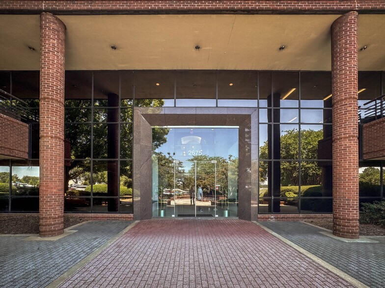 More Photos Of 2675 Breckinridge Blvd, Duluth Office For Lease