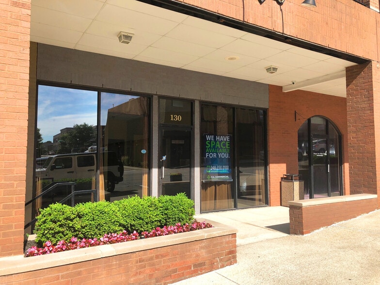 More Photos Of 150 Maincentre, Northville Office For Lease