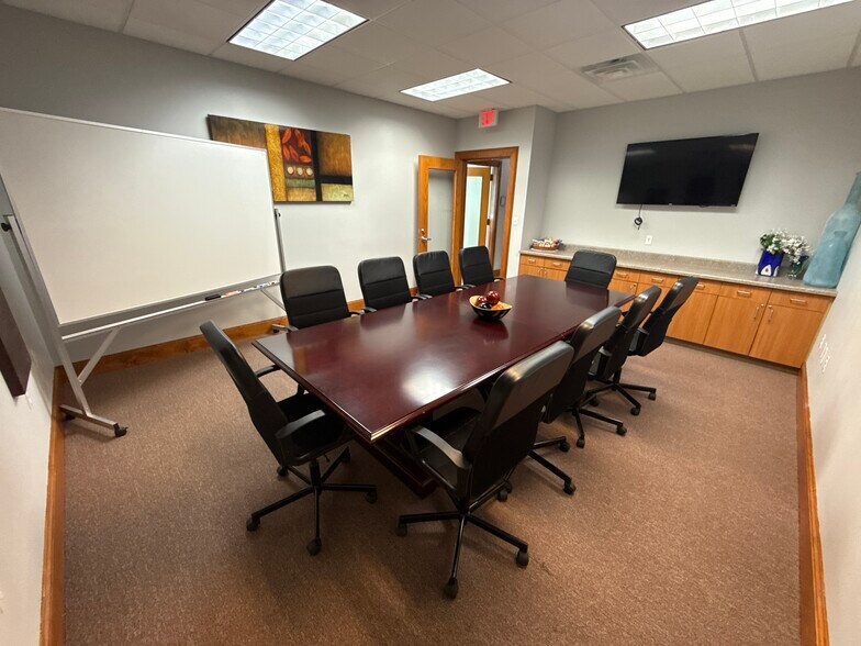 More Photos Of 26119 I-45, Spring Unknown For Lease