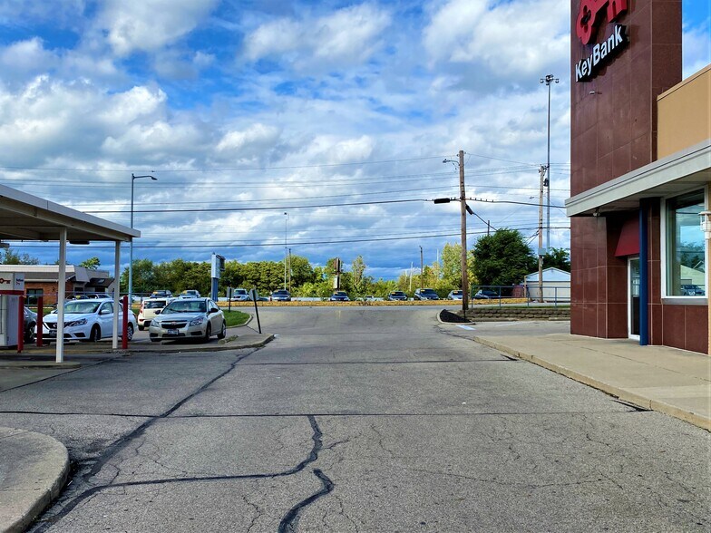 More Photos Of 3958 Linden Ave, Dayton Storefront For Lease