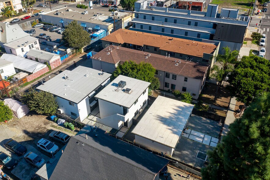 More Photos Of 1023 E 28th St, Los Angeles Apartments For Sale