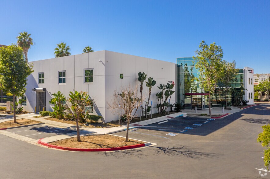 Primary Photo Of 4851 Paramount Dr, San Diego Showroom For Lease