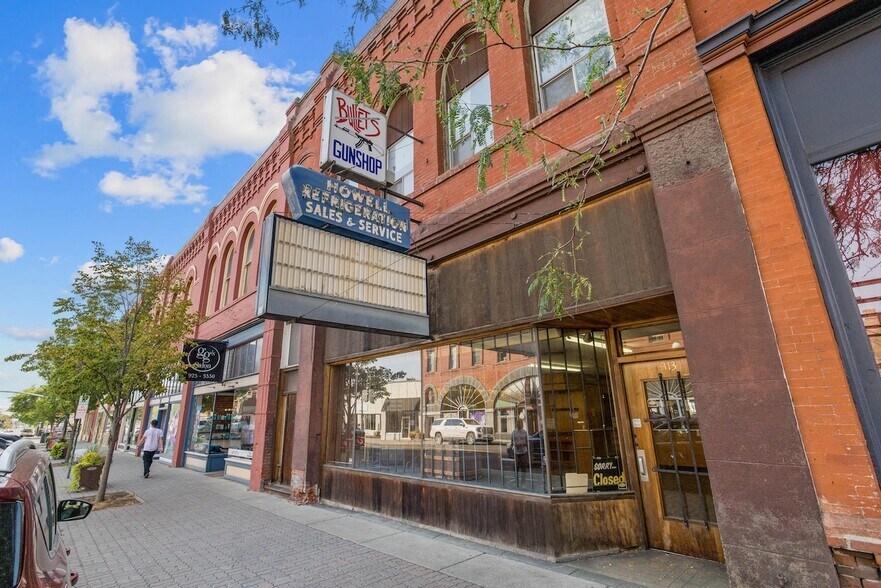 More Photos Of 313 N Main St, Ellensburg General Retail For Sale