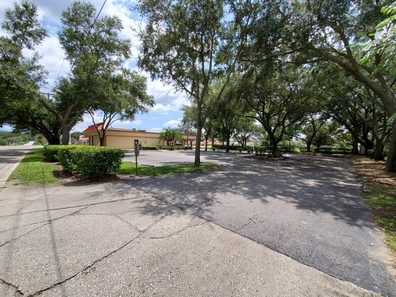 More Photos Of 5144 E Busch Blvd, Tampa Bank For Sale
