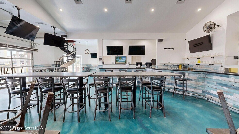 More Photos Of 142 N Atlantic Ave, Cocoa Beach Restaurant For Sale