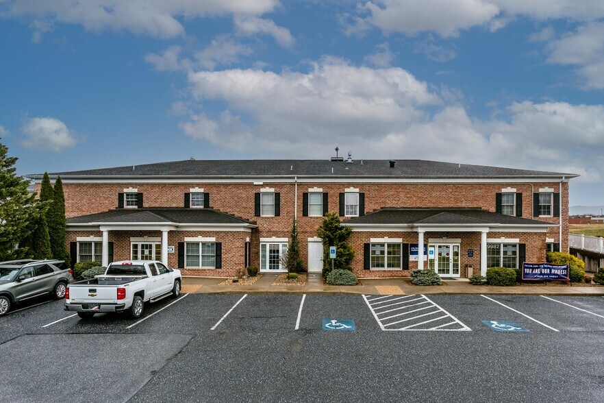 More Photos Of 9972 Spotswood Trl, Mcgaheysville Bank For Lease