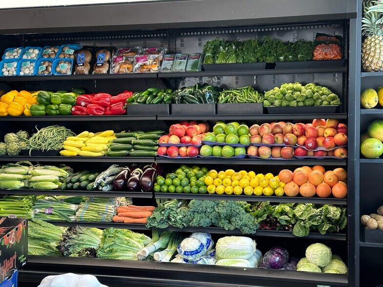 More Photos Of 13400 S Highway 101, Hopland Freestanding For Sale