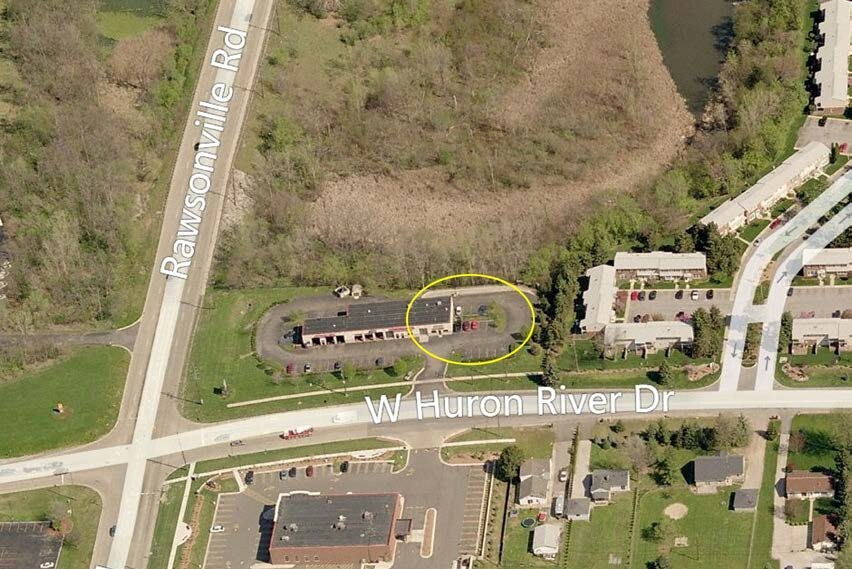 More Photos Of 51300-52300 W Huron River Dr, Belleville Auto Repair For Lease