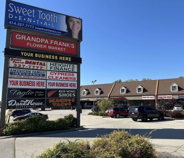 More Photos Of 3813-3833 S 108th St, Greenfield General Retail For Lease