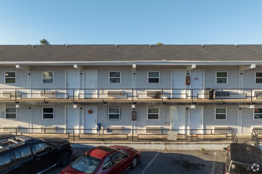 More Photos Of 1211 S Lee Hwy, Cleveland Apartments For Sale