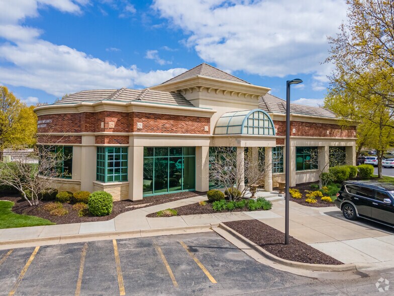 More Photos Of 6811 W 121st St, Overland Park Medical For Lease