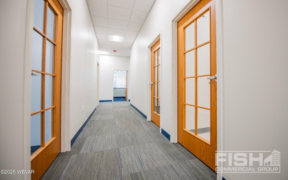 More Photos Of 330 Pine St, Williamsport Medical For Lease