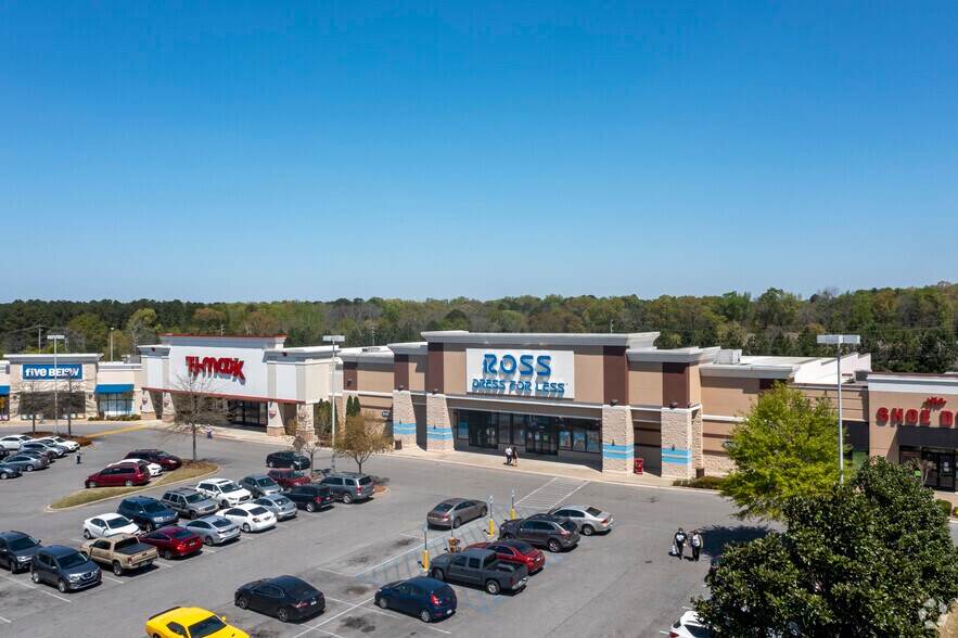 More Photos Of Eastern Valley Rd & I-459, McCalla Unknown For Lease