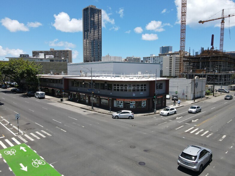 More Photos Of 1413-1427 King St, Honolulu Unknown For Lease