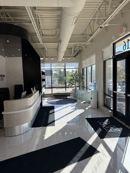 More Photos Of 116 Mill St, Fenton Medical For Sale