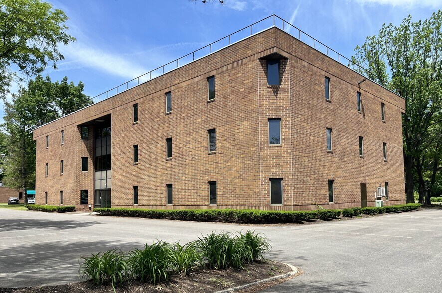 Primary Photo Of 26 Computer Dr W, Albany Office For Lease