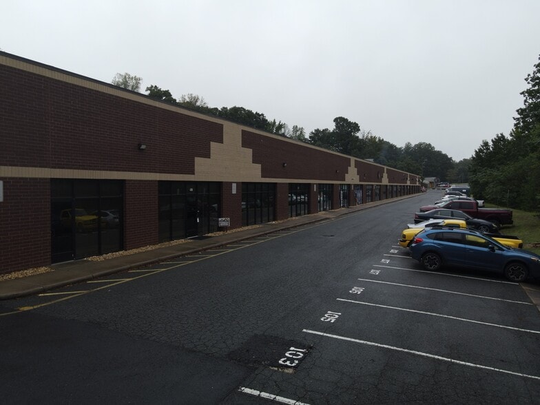 More Photos Of 3619 Richmond Hwy, Stafford Light Distribution For Lease