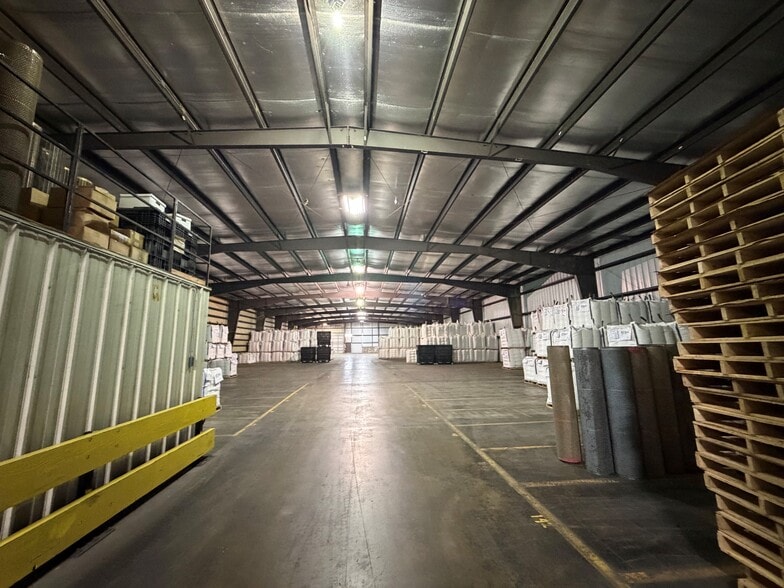 More Photos Of 520 5th St S, Breckenridge Warehouse For Lease