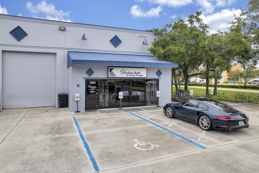 Primary Photo Of 7802 SW Ellipse Way, Stuart Showroom For Lease