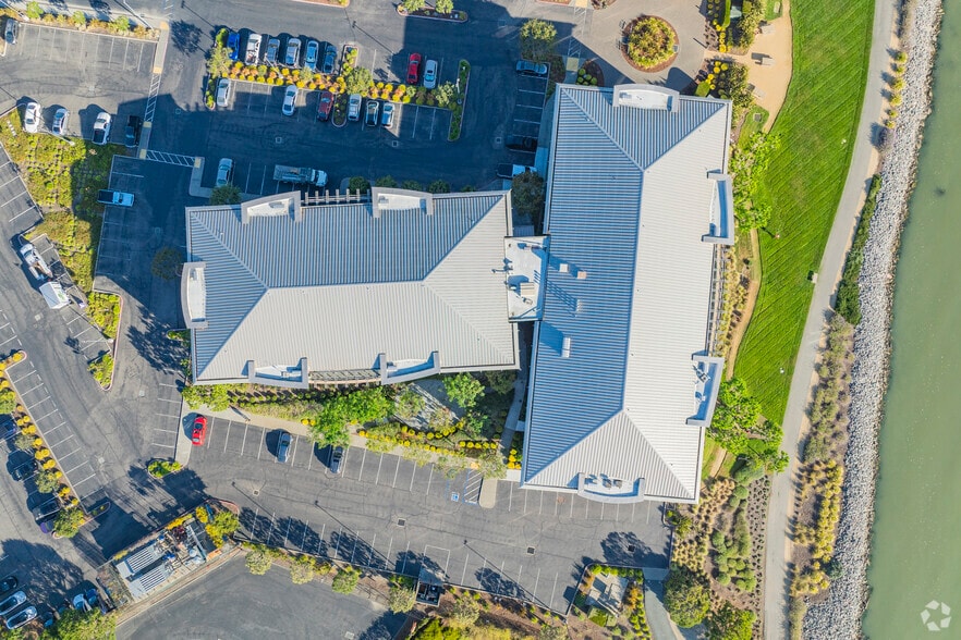 More Photos Of 2350 Kerner Blvd, San Rafael Unknown For Lease