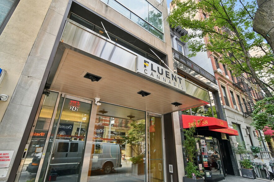 More Photos Of 242 E 58th St, New York Storefront Retail Residential For Lease