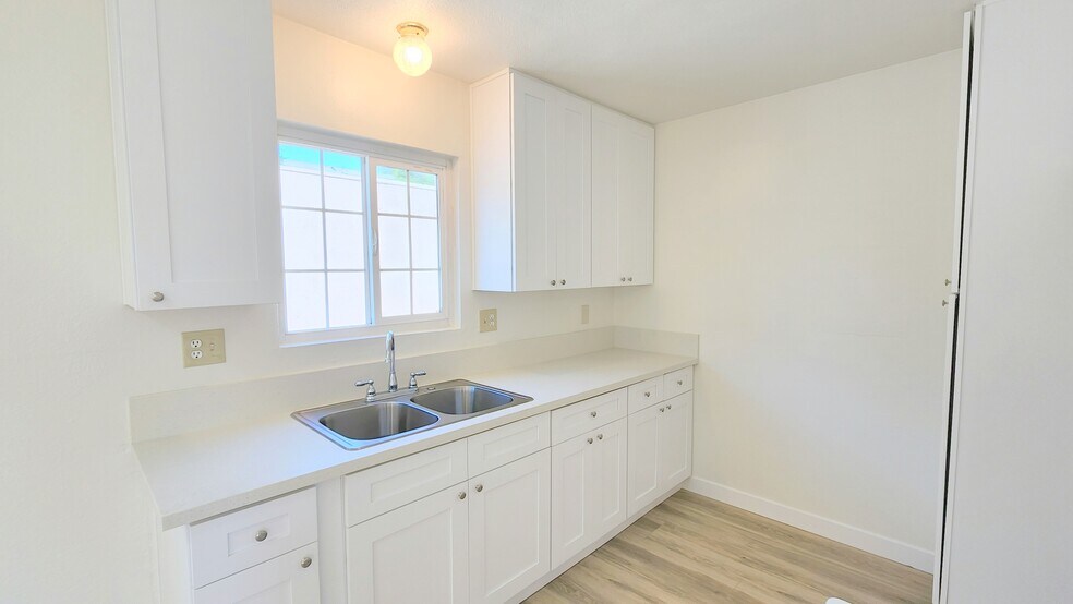 More Photos Of 2325 Angela St, Pomona Apartments For Sale