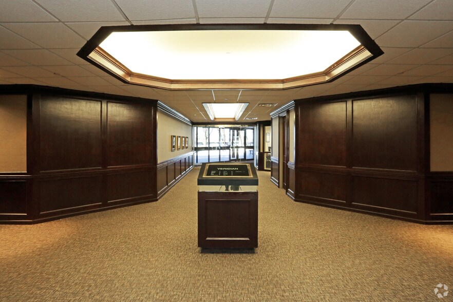 More Photos Of 4601 Westown Pky, West Des Moines Office For Lease
