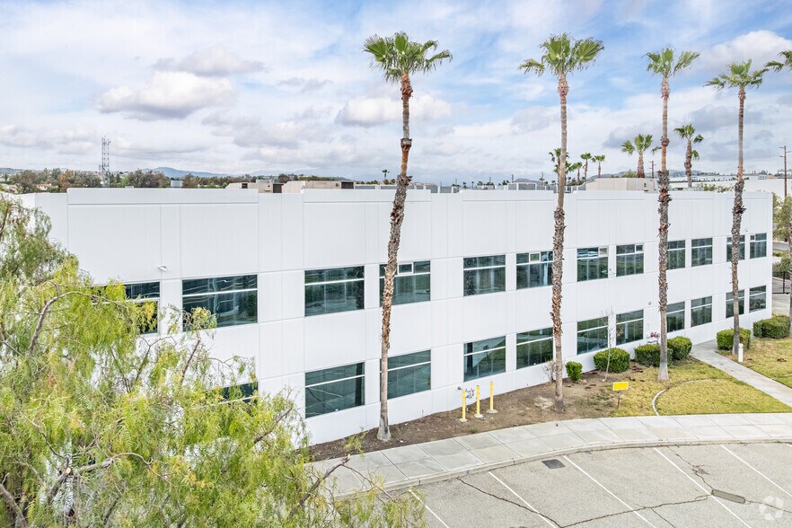 More Photos Of 293-301 Brea Canyon Rd, City Of Industry Warehouse For Sale